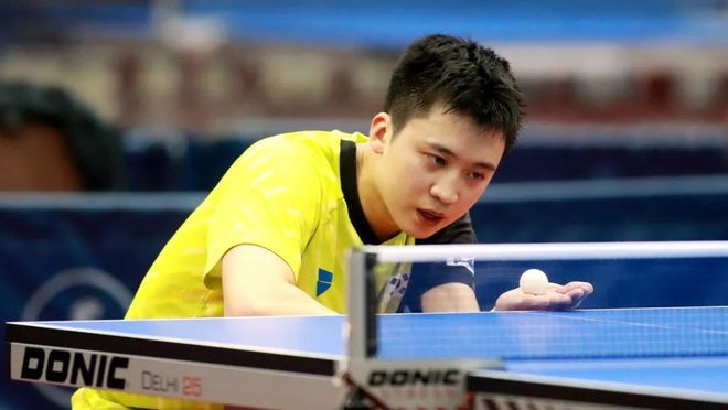 紧张局势下 紧张局势下